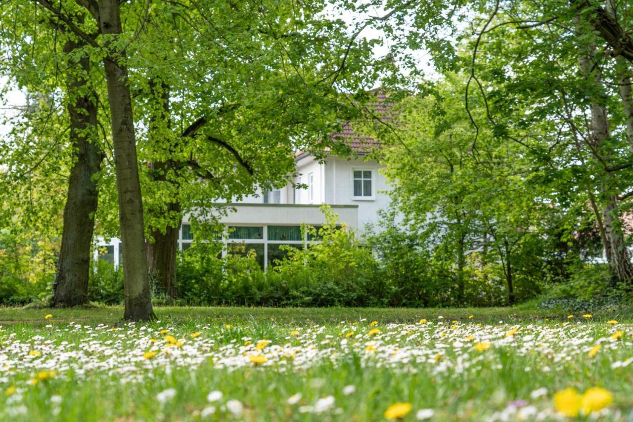 Parkhotel Neustadt Garni Kültér fotó